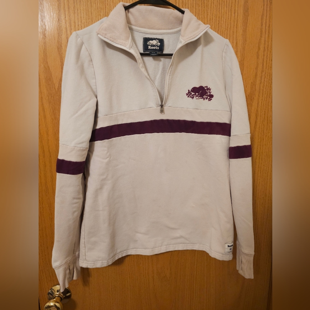 Roots Canada Quarter Zip sweatshirt (Size S)
